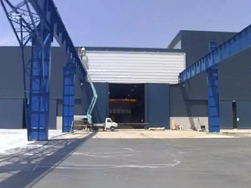 fold up pack crane door