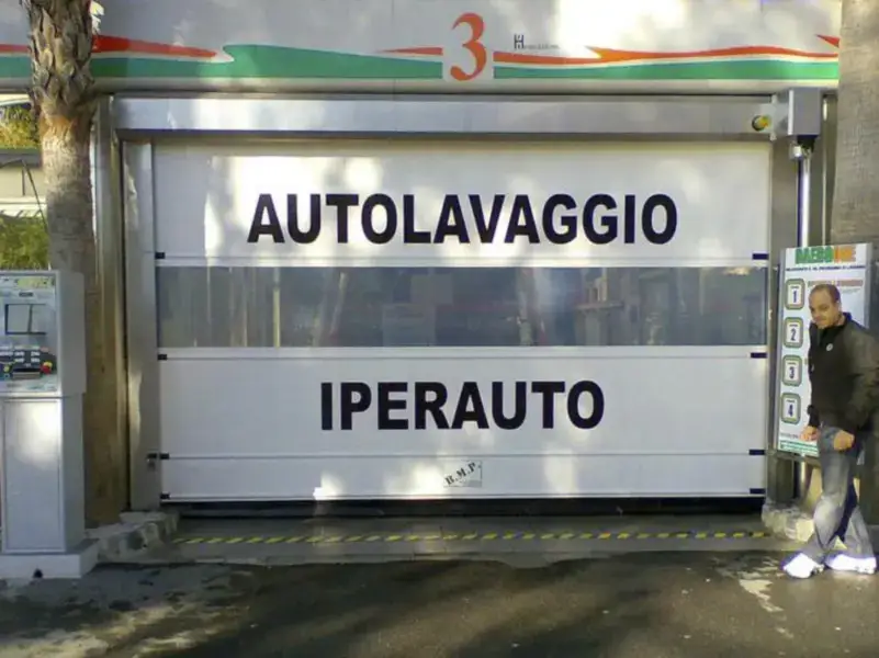 porte pvc autolavaggi