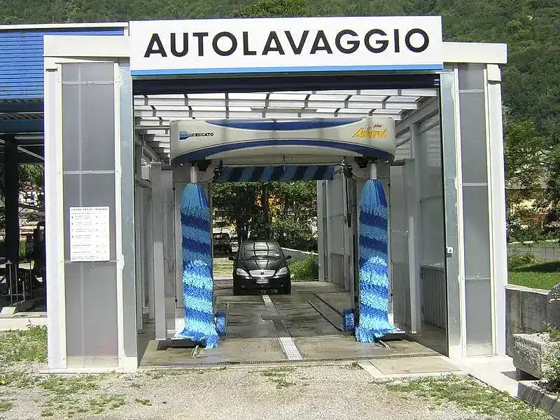 porta rapida per autolavaggi