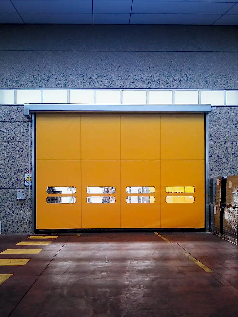 DynamicRoll High Speed Roll Up Doors for internal use